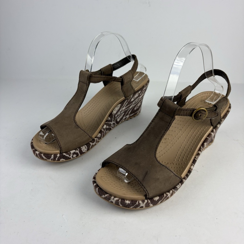 Crocs Wedge Sandals Women's 9 Brown A-Leigh Ikat T Strap